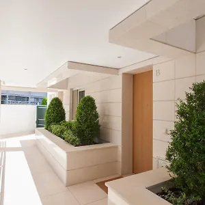 Living Graca Lisboa